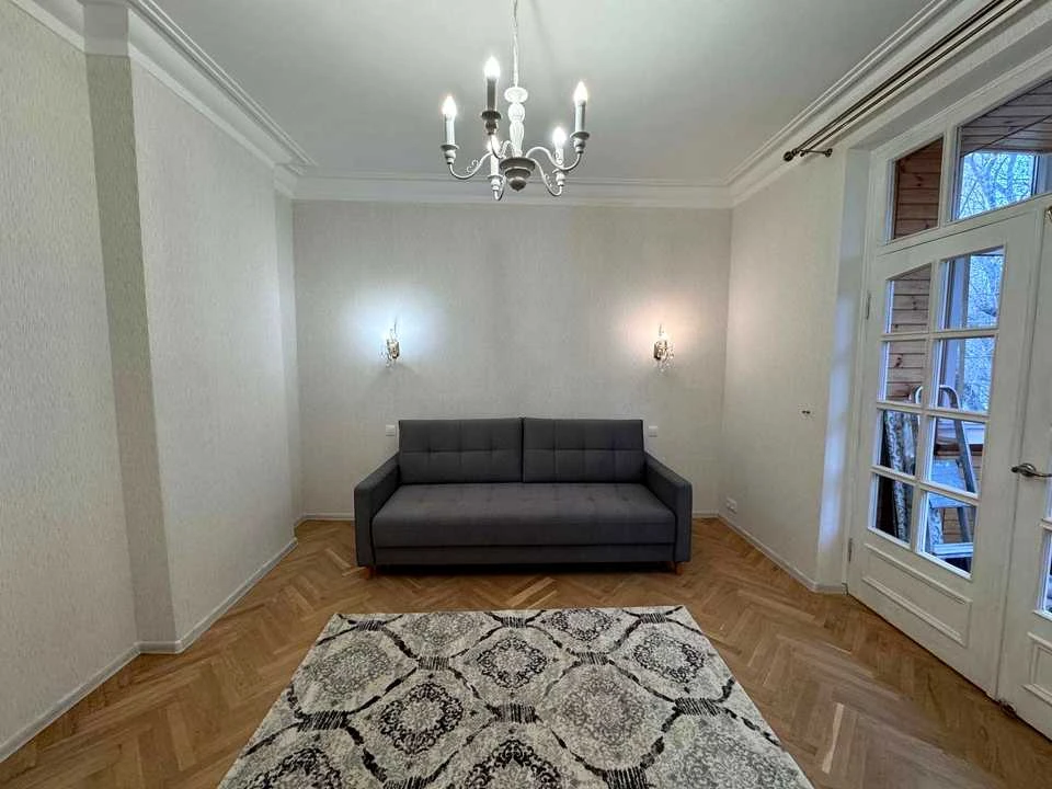 Apartment. Bogdan Gavrylyshyna st., Kyiv