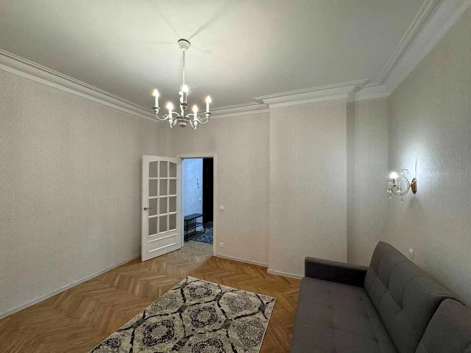 Apartment. Bogdan Gavrylyshyna st., Kyiv