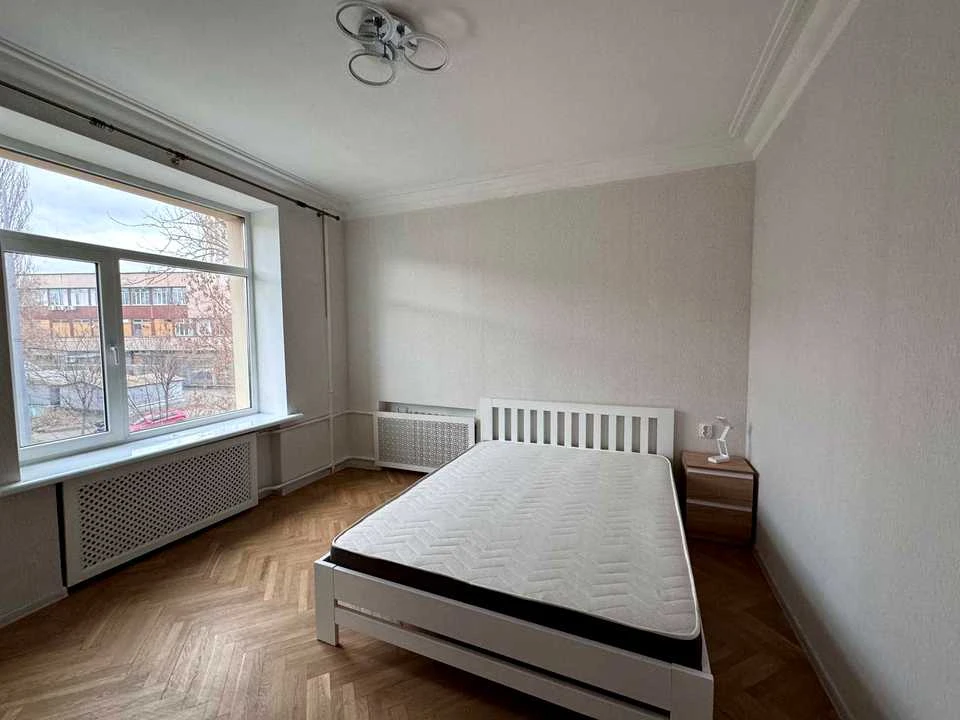Apartment. Bogdan Gavrylyshyna st., Kyiv