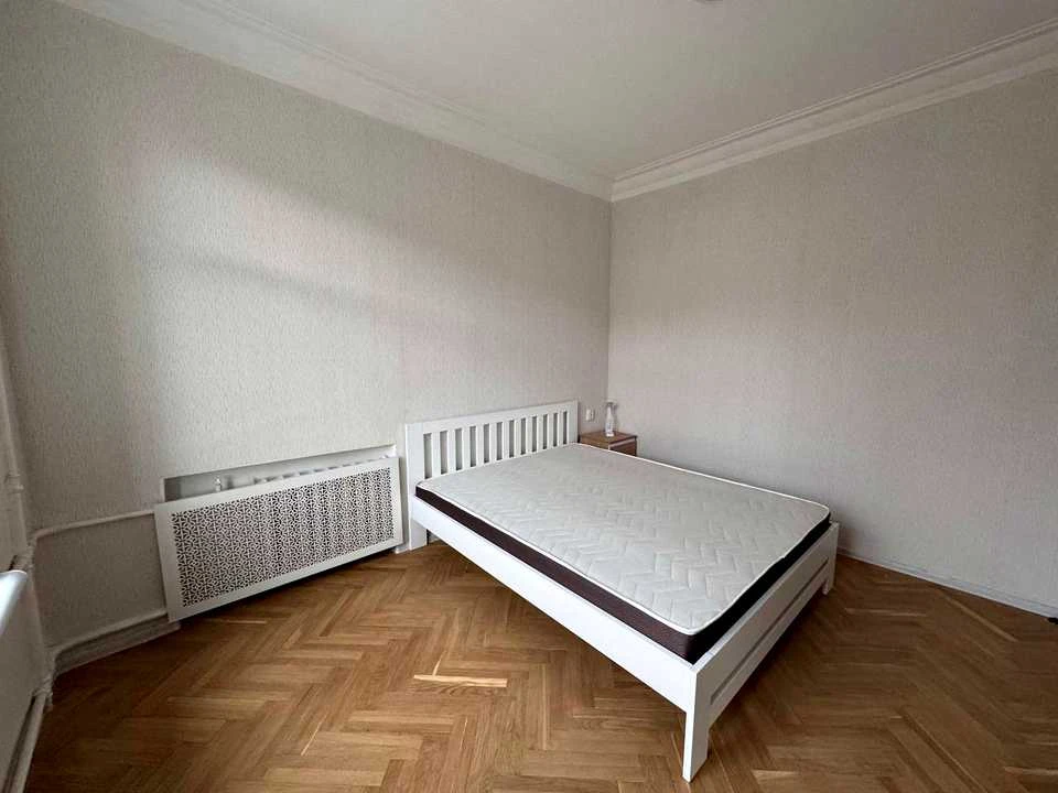 Apartment. Bogdan Gavrylyshyna st., Kyiv