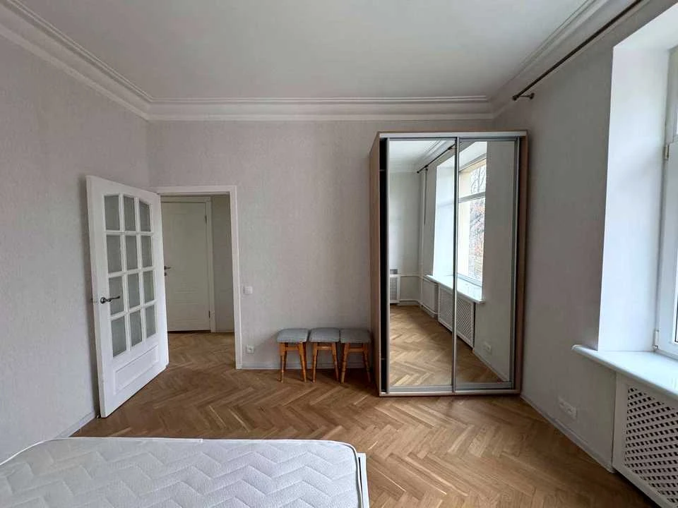 Apartment. Bogdan Gavrylyshyna st., Kyiv