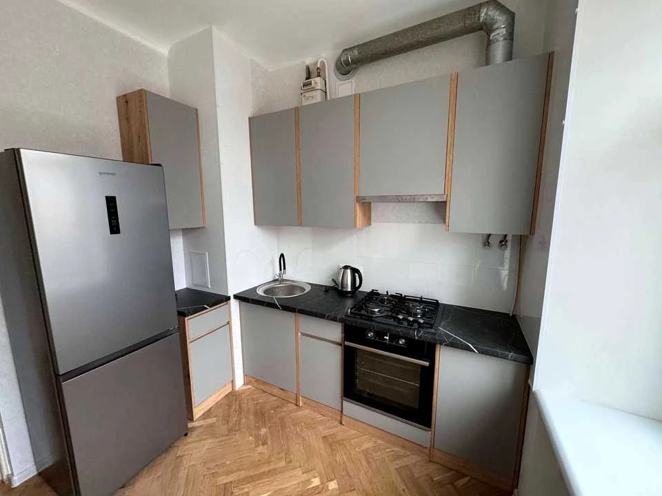 Apartment. Bogdan Gavrylyshyna st., Kyiv