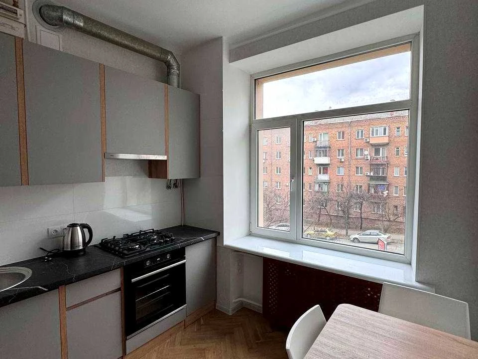 Apartment. Bogdan Gavrylyshyna st., Kyiv