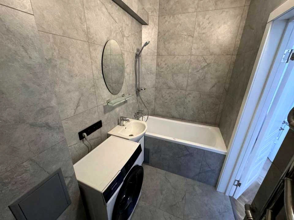 Apartment. Bogdan Gavrylyshyna st., Kyiv