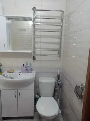 1к квартира поблизу Центра, 2й поверх, 32м2, Цегла, Гарний с