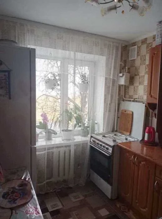1к квартира поблизу Центра, 2й поверх, 32м2, Цегла, Гарний с