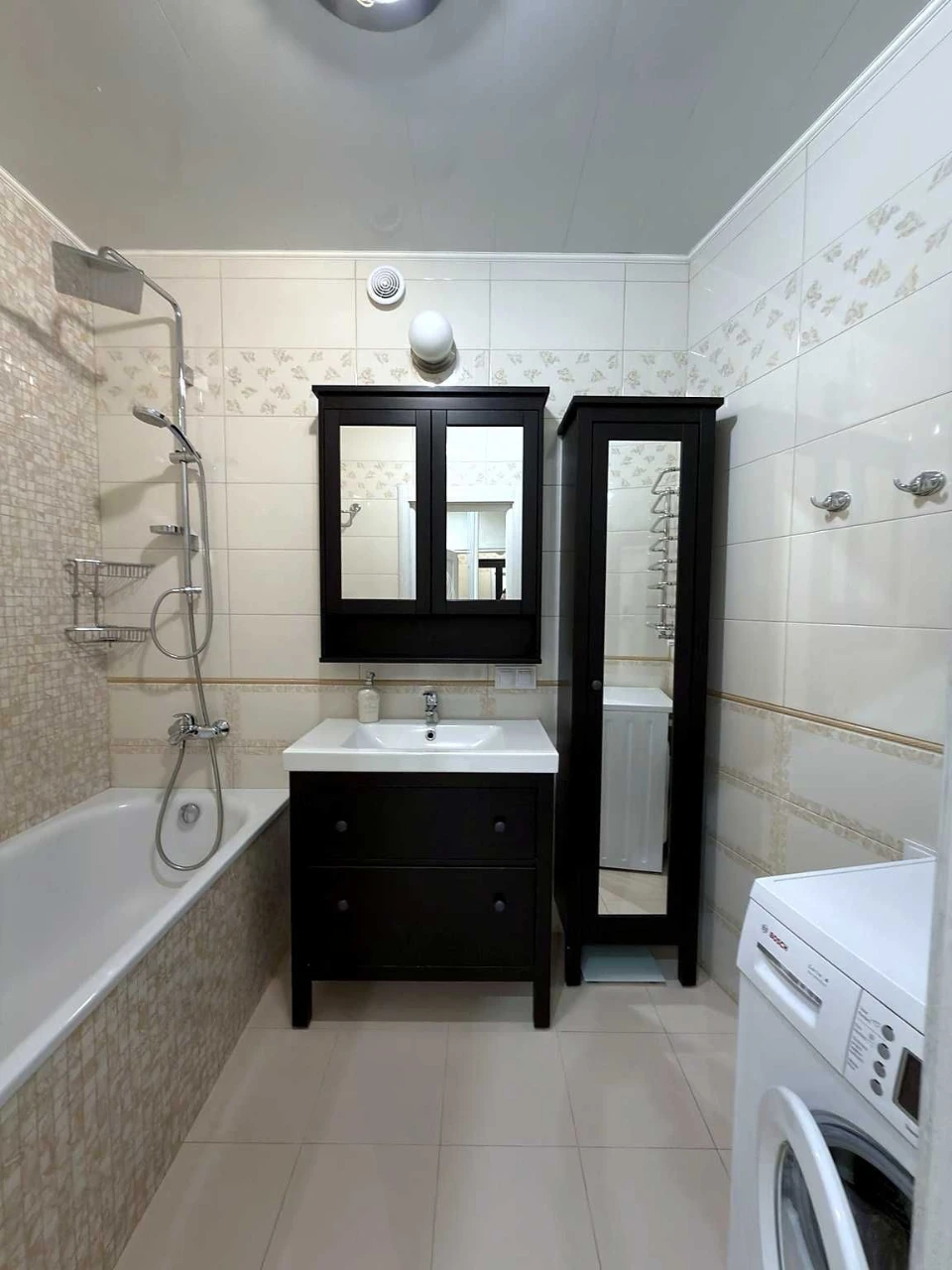 Продаж 3-кімнатна квартира 101 м² вул. Стешенка, Личаківський