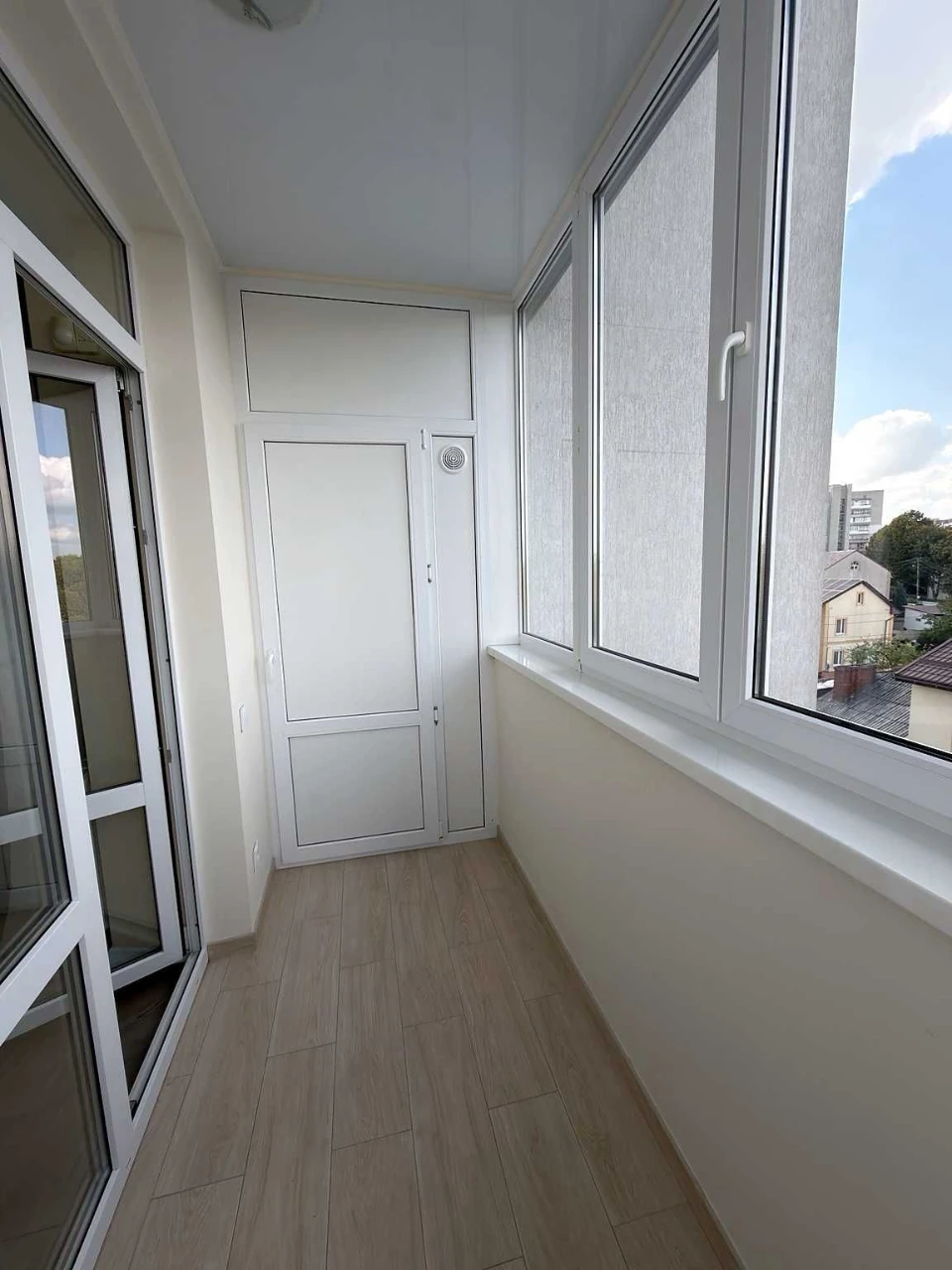Продаж 3-кімнатна квартира 101 м² вул. Стешенка, Личаківський