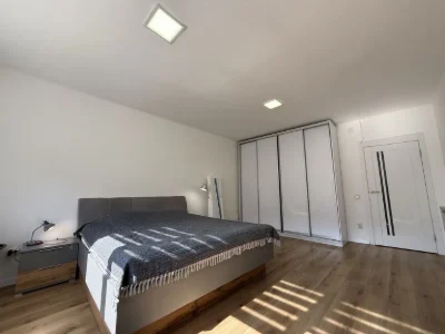 Sale of a 3-bedroom apartment on Heroi Krot Street