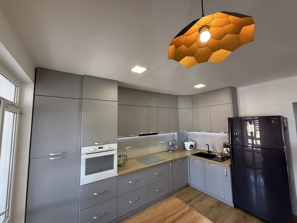 Sale of a 3-bedroom apartment on Heroi Krot Street