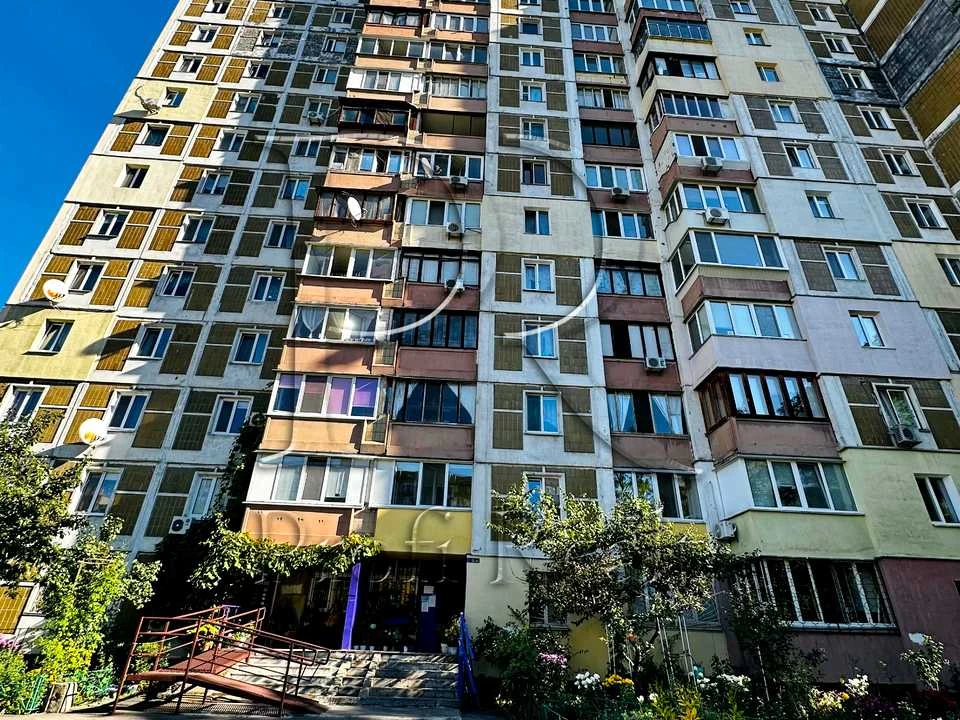 Квартира. Київ, Олександри Екстер вул.
