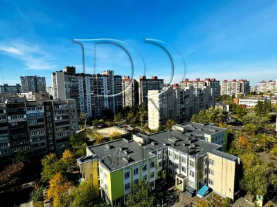 Квартира. Київ, Олександри Екстер вул.