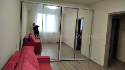 Продается 3-комнатная квартира в ЖК "Navigator", Киев