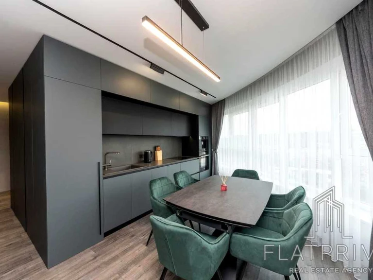 Apartment. Antonovicha st.