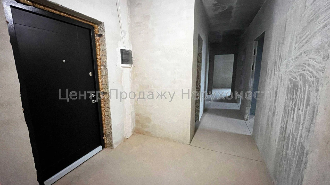 "Продаж квартири в ЖК Вишиванка, Київ"