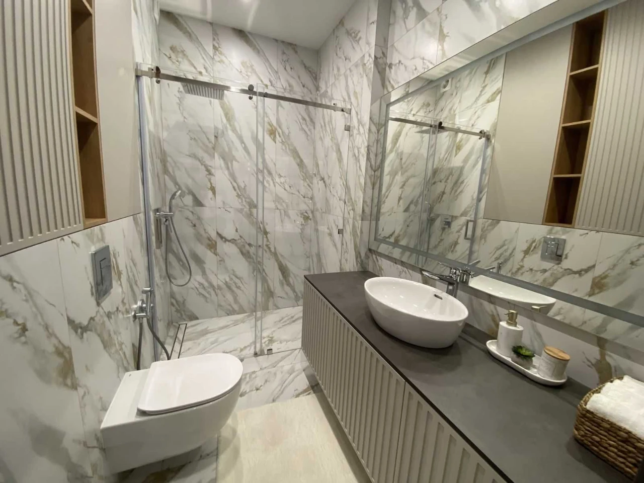 Apartment for Sale in Novopechersky Lipok Residential Complex
