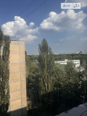 Продаж 1к квартири 28.1 кв. м на вул. Остафія Дашкевича 6Б •