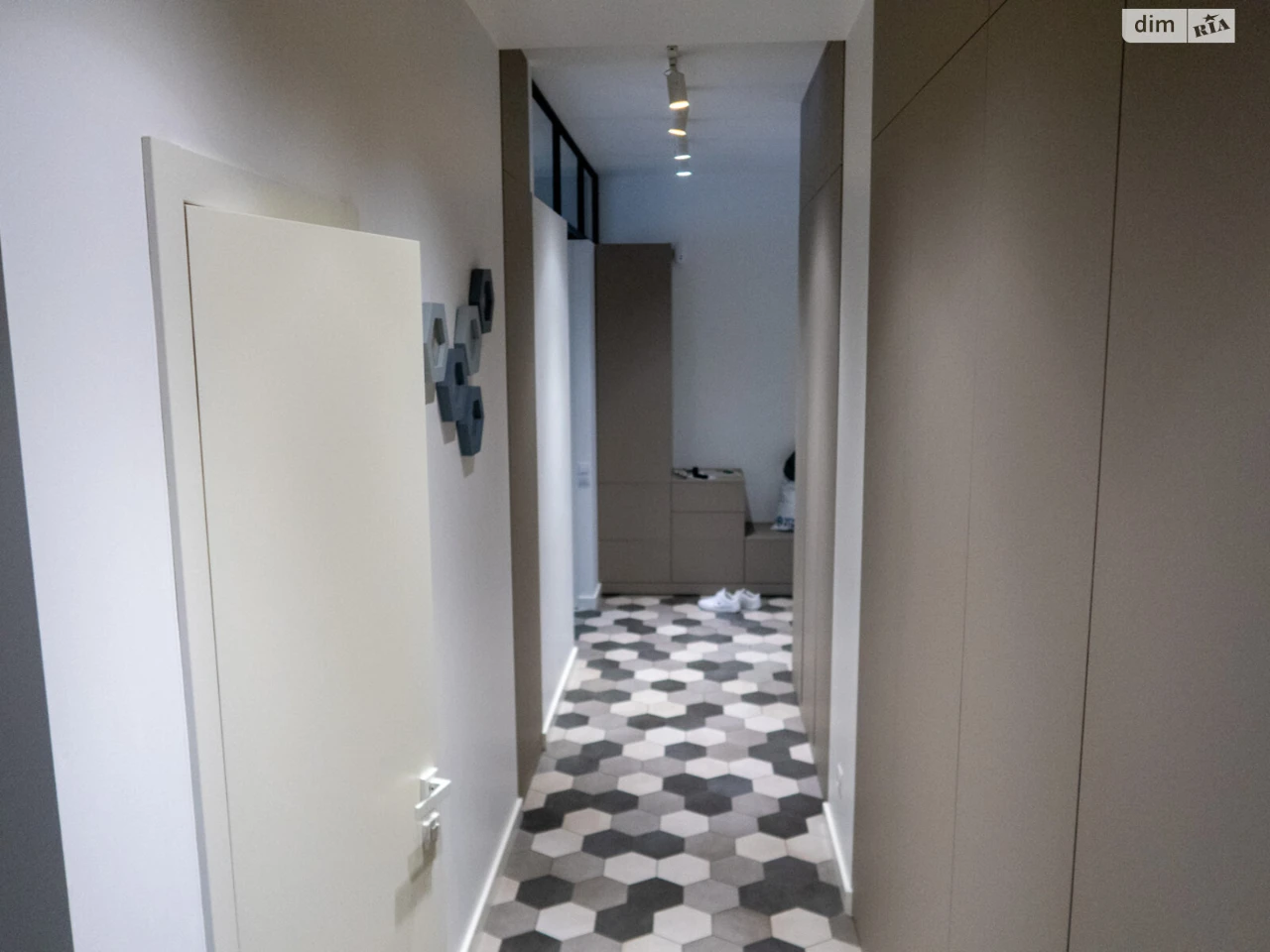 Apartment for Sale - Obol'