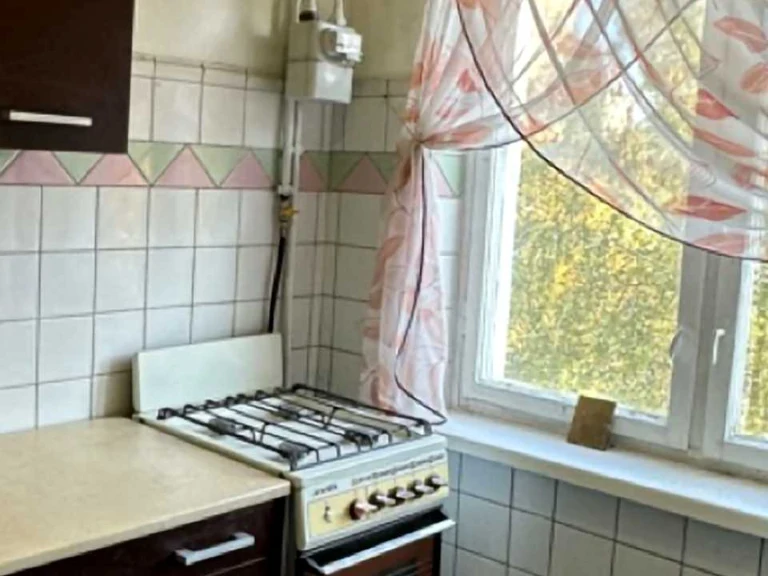 Apartment. Tractor Builders Street, Kharkiv