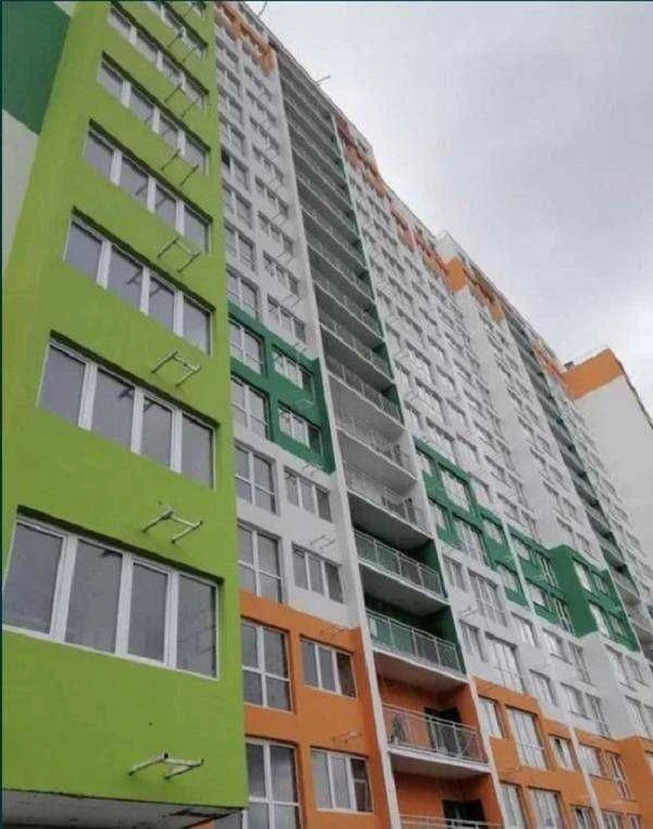 Продам 2-х ком квартиру . Район Автовокзала.