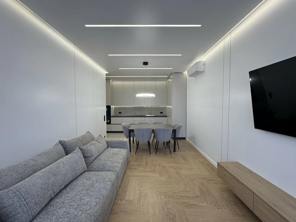 Sale: 2-room apartment opposite Bozdoş Park