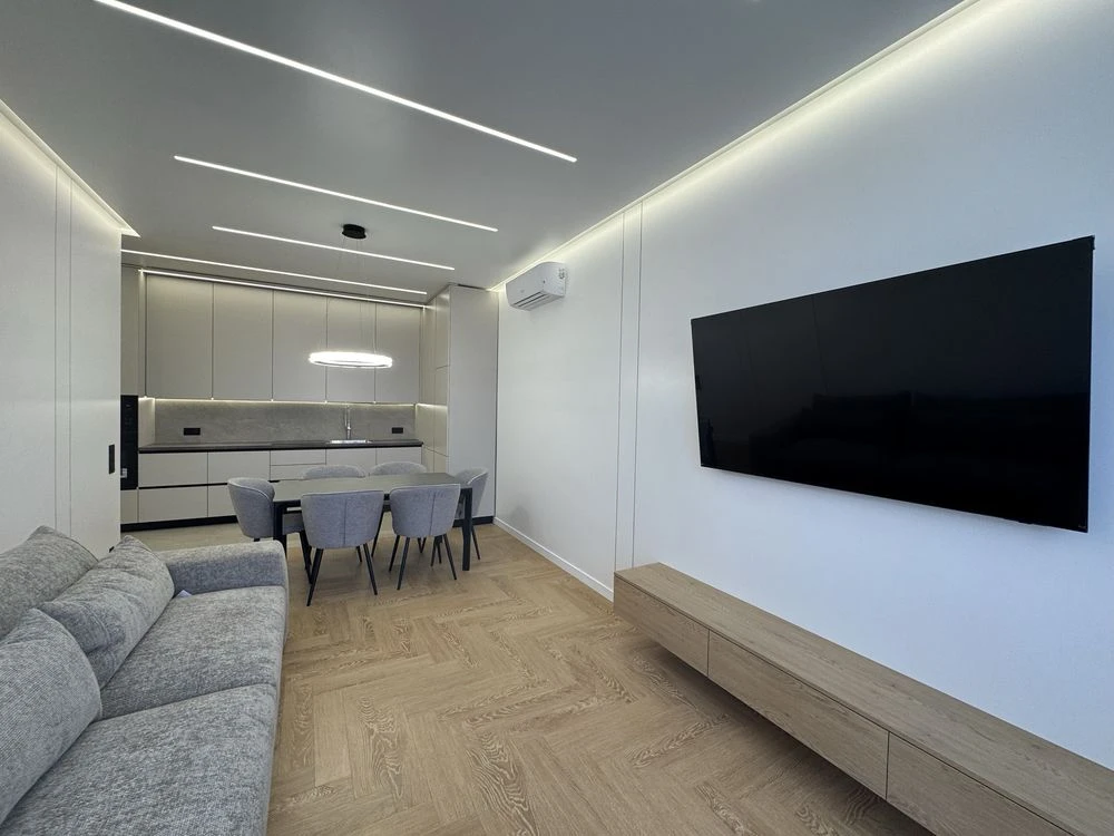 Sale: 2-room apartment opposite Bozdoş Park