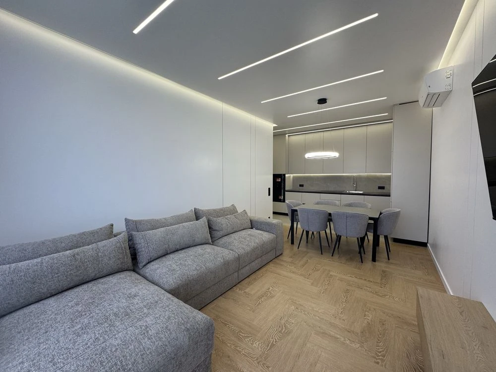 Sale: 2-room apartment opposite Bozdoş Park