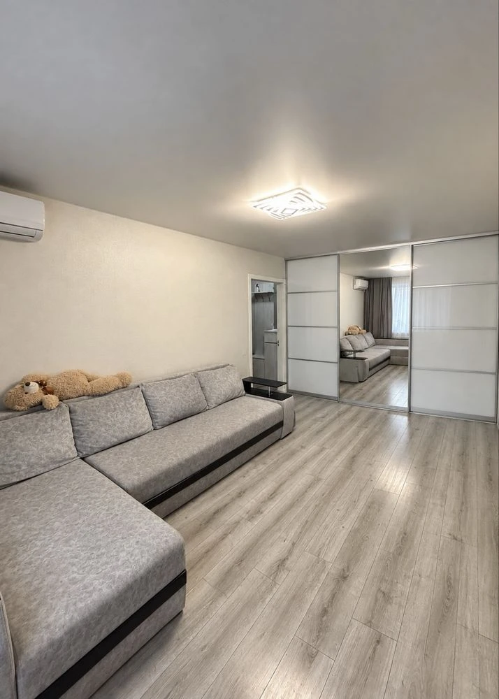 Sale of a 3-room apartment on Remsnichaya Street