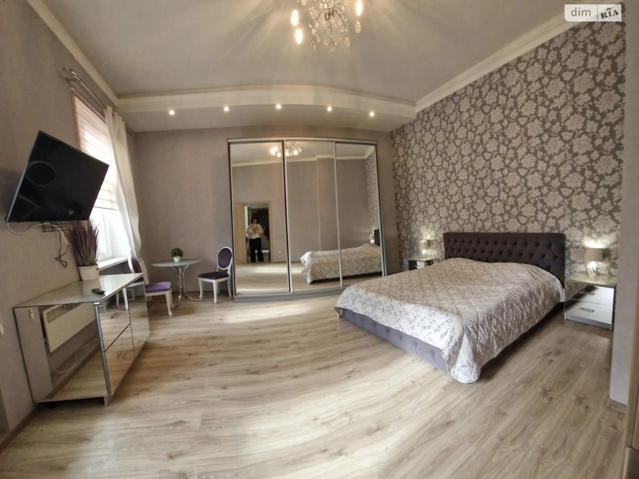 Long-Term Rental Apartment, Lychakiv
