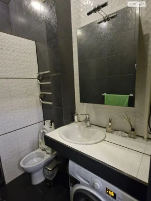 Long-Term Rental Apartment, Lychakiv