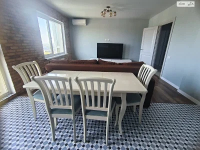 Long-Term Rental Apartment, Obolon'