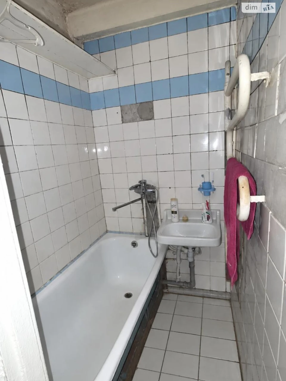 Long-Term Rental Apartment, Holosiiv