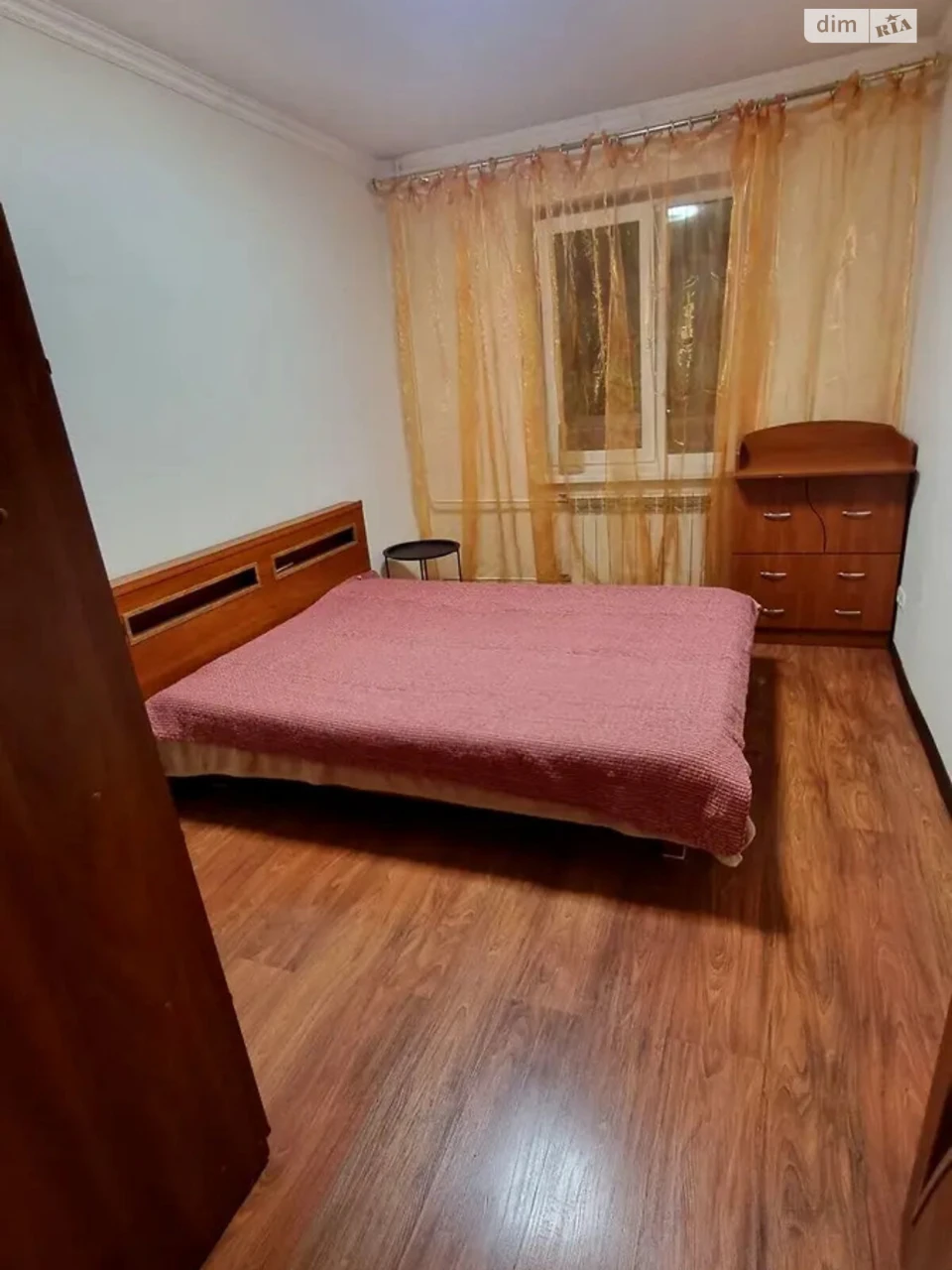 Довгострокова оренда квартири у Винограді