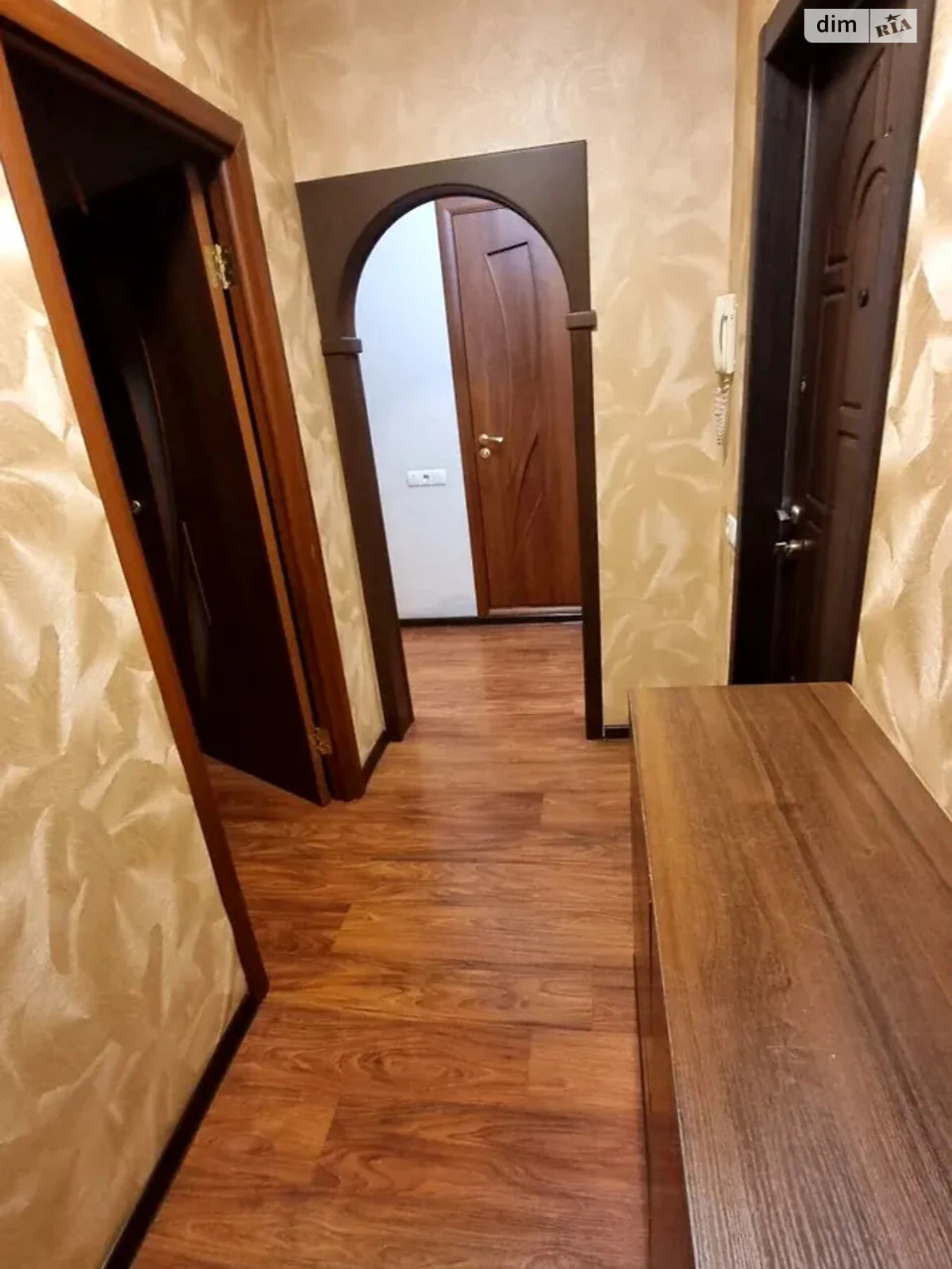 Довгострокова оренда квартири у Винограді