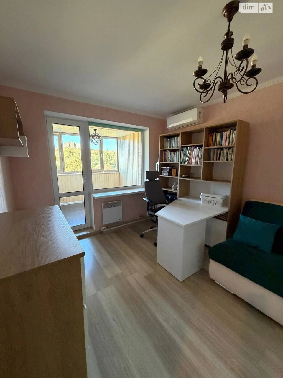 Long-Term Rental Apartment, Pereomya-1