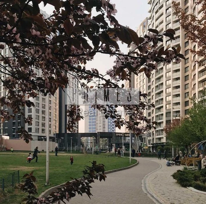 4-room apartment for sale, Park Avenue VIP residential complex, 33 Demiivska St.