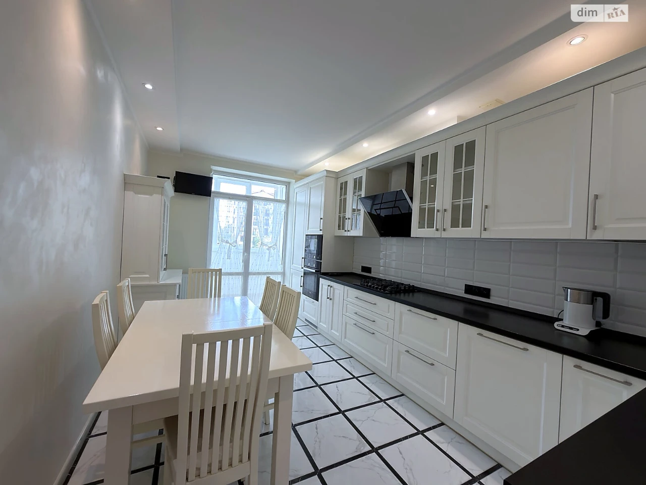 Apartment for Sale - Maiorivka