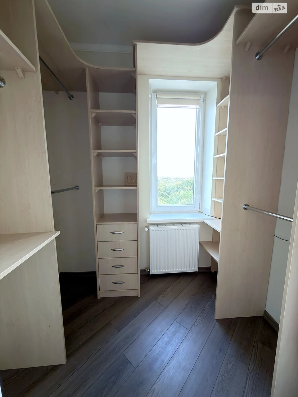 Apartment for Sale - Maiorivka