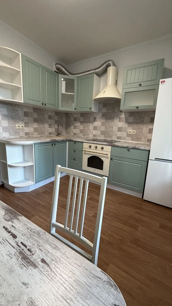 Apartment renovated in Patriotika residential complex, owner