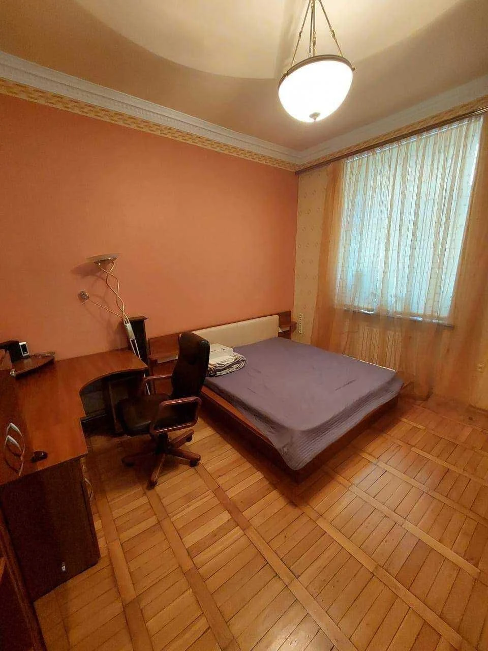 Продается 3-х комнатная на Пироговской