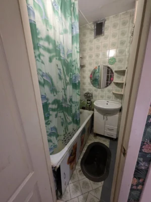 Продам 2 ком-кв Ицха- Карабина 3/5 -48кв