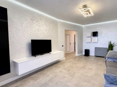 Apartment. Ivano-Frankivsk, Priozerna Street