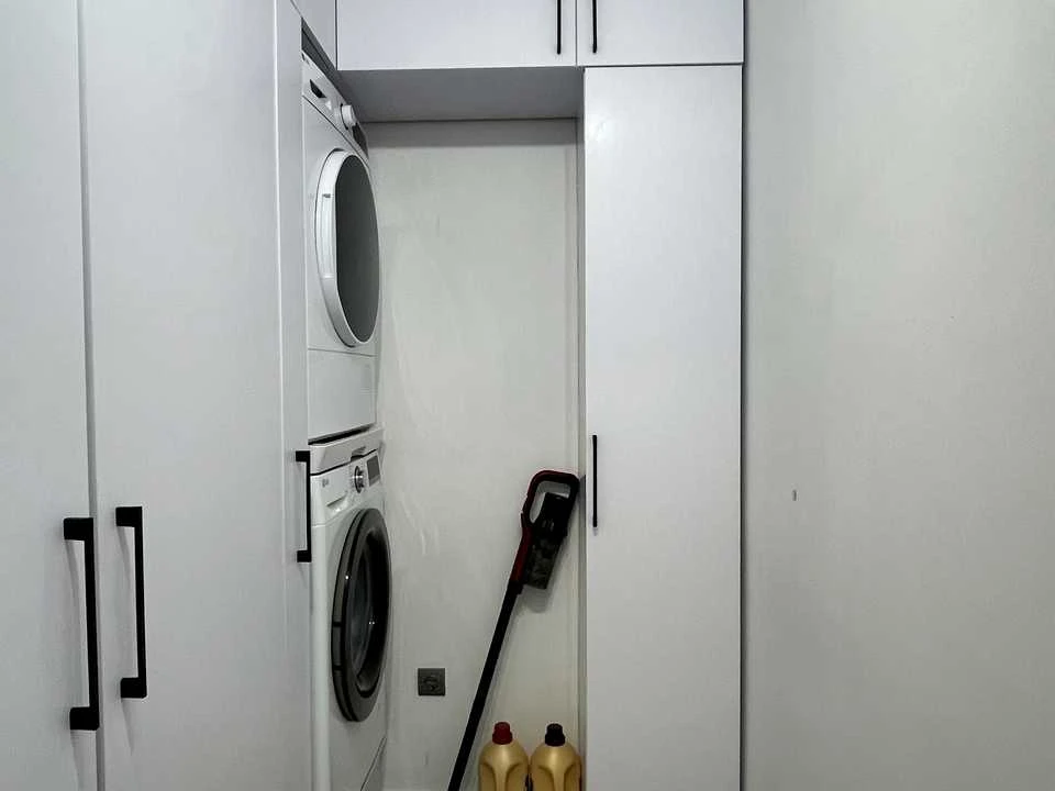 Apartment. Ivano-Frankivsk, Priozerna Street
