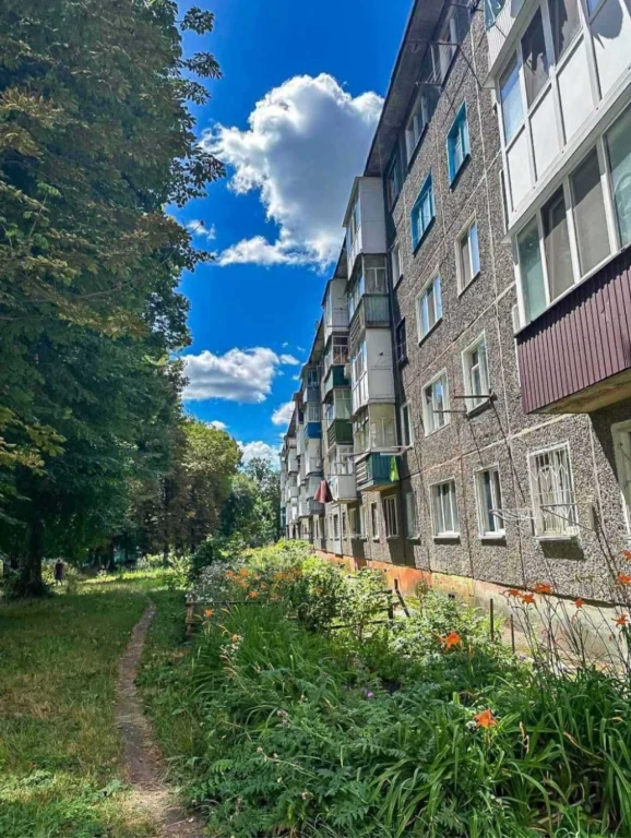 Sale of a 1-room apartment on Vitruka Street