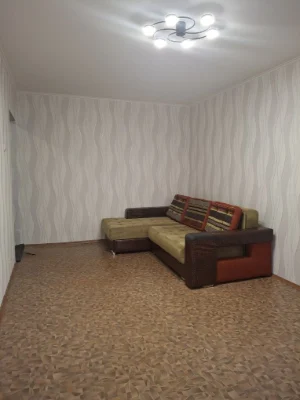Sale of a 1-bedroom apartment in a residential building
