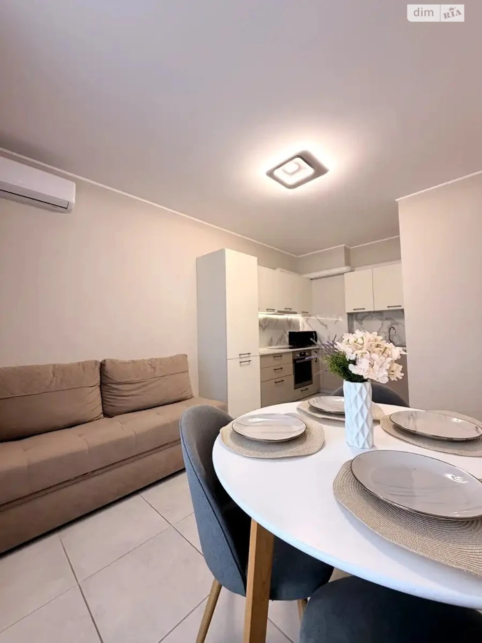 Long-Term Rental Apartment, Darnitsky