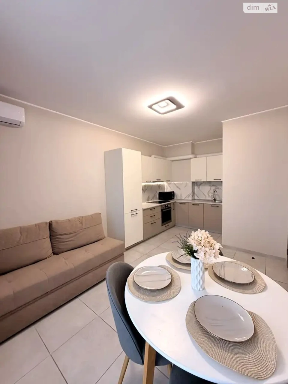 Long-Term Rental Apartment, Darnitsky