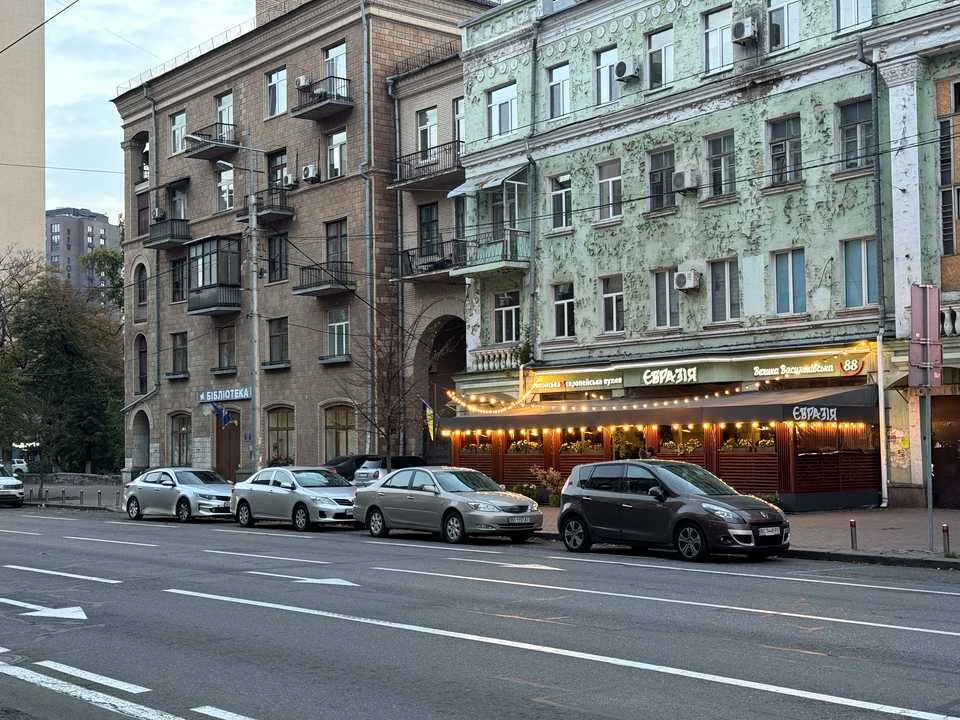 Apartment. Large Vasylkivska Street, Kyiv