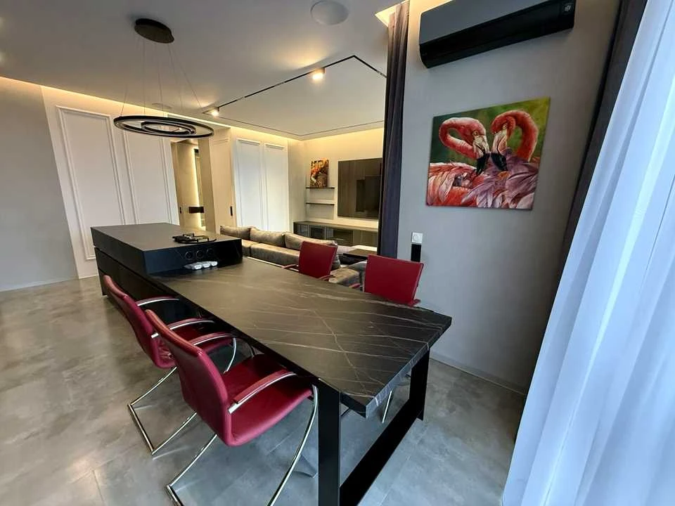 Apartment. Bulvarno-Kudryavska st.
