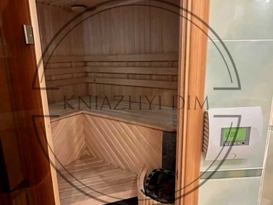 Квартира. Київ, Урлівська вул.